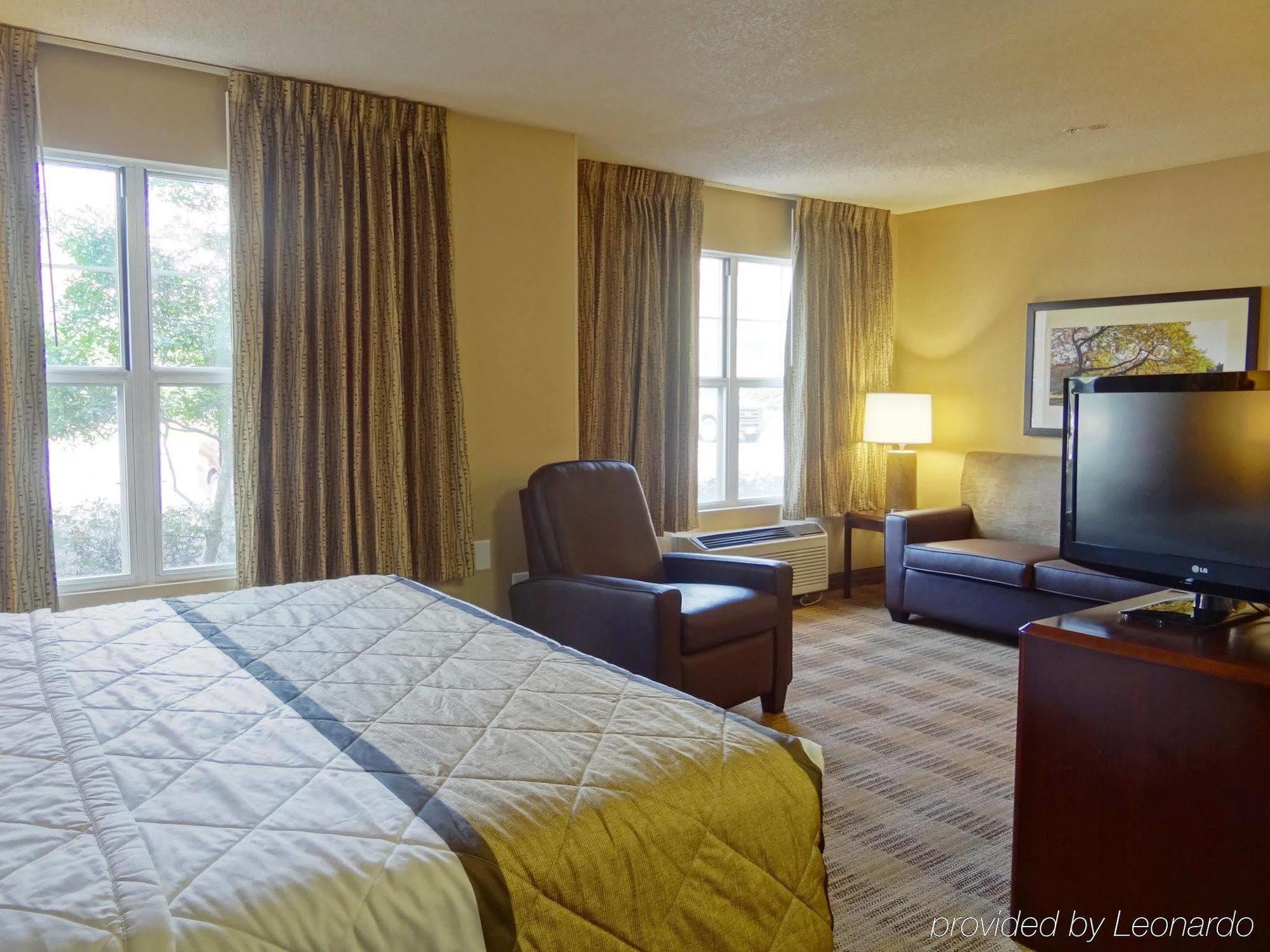 Extended Stay America Suites - Austin - Northwest Arboretum - The Domain Exterior photo