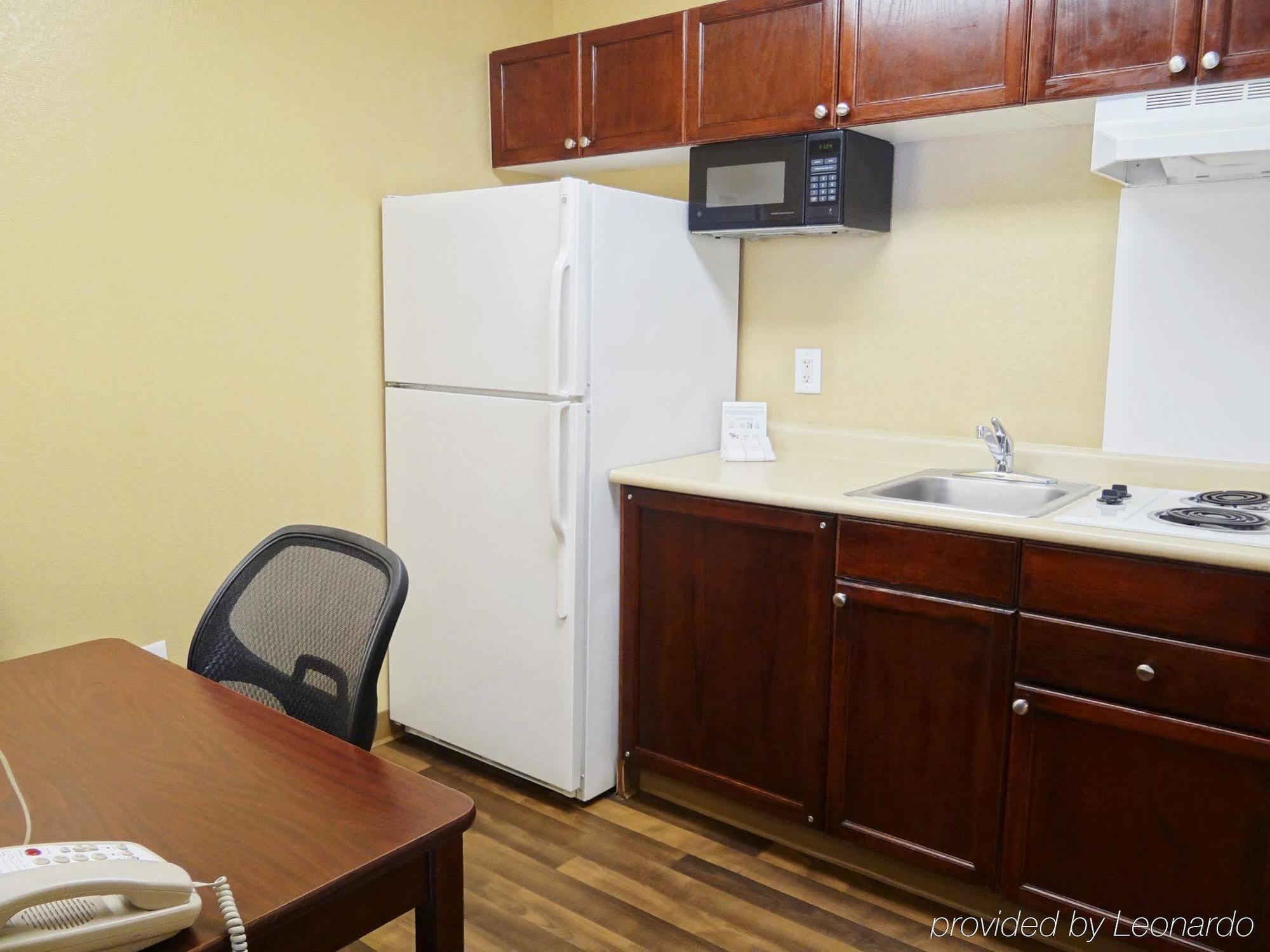 Extended Stay America Suites - Austin - Northwest Arboretum - The Domain Exterior photo
