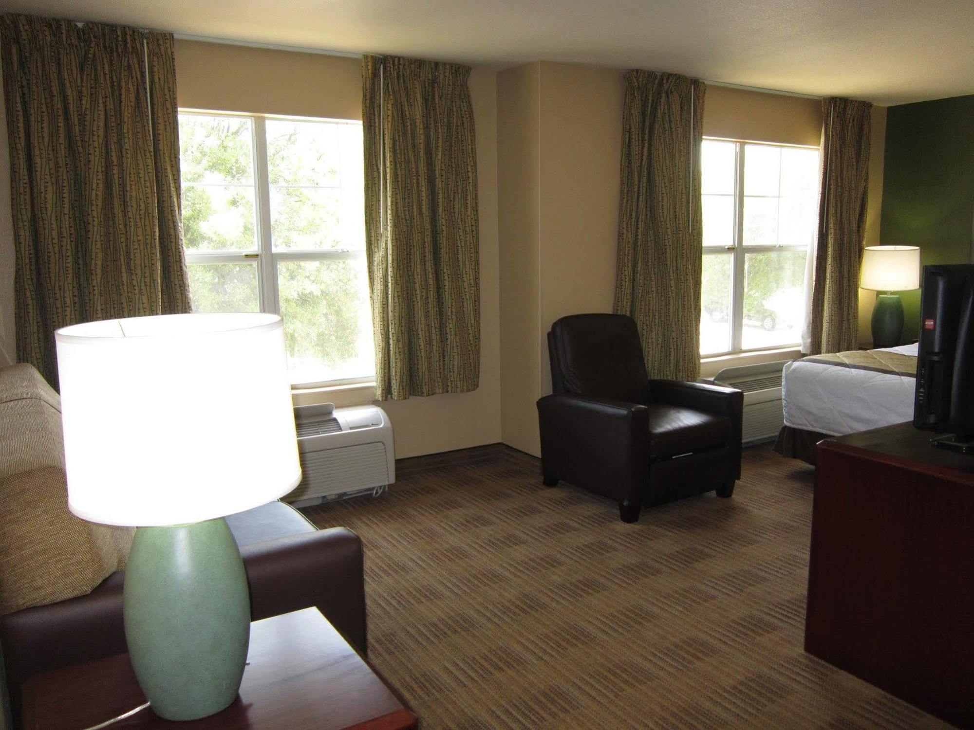 Extended Stay America Suites - Austin - Northwest Arboretum - The Domain Exterior photo